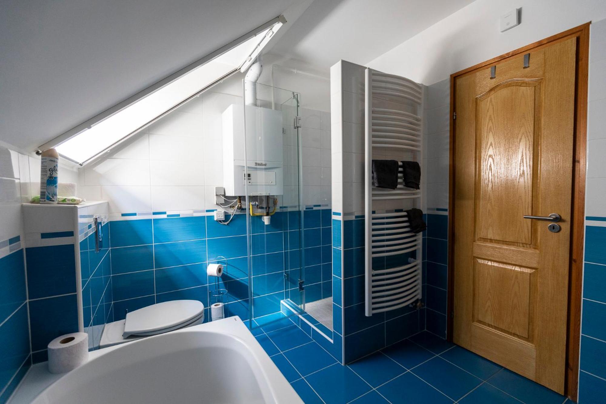 Park Apartman Sarrod Bagian luar foto
